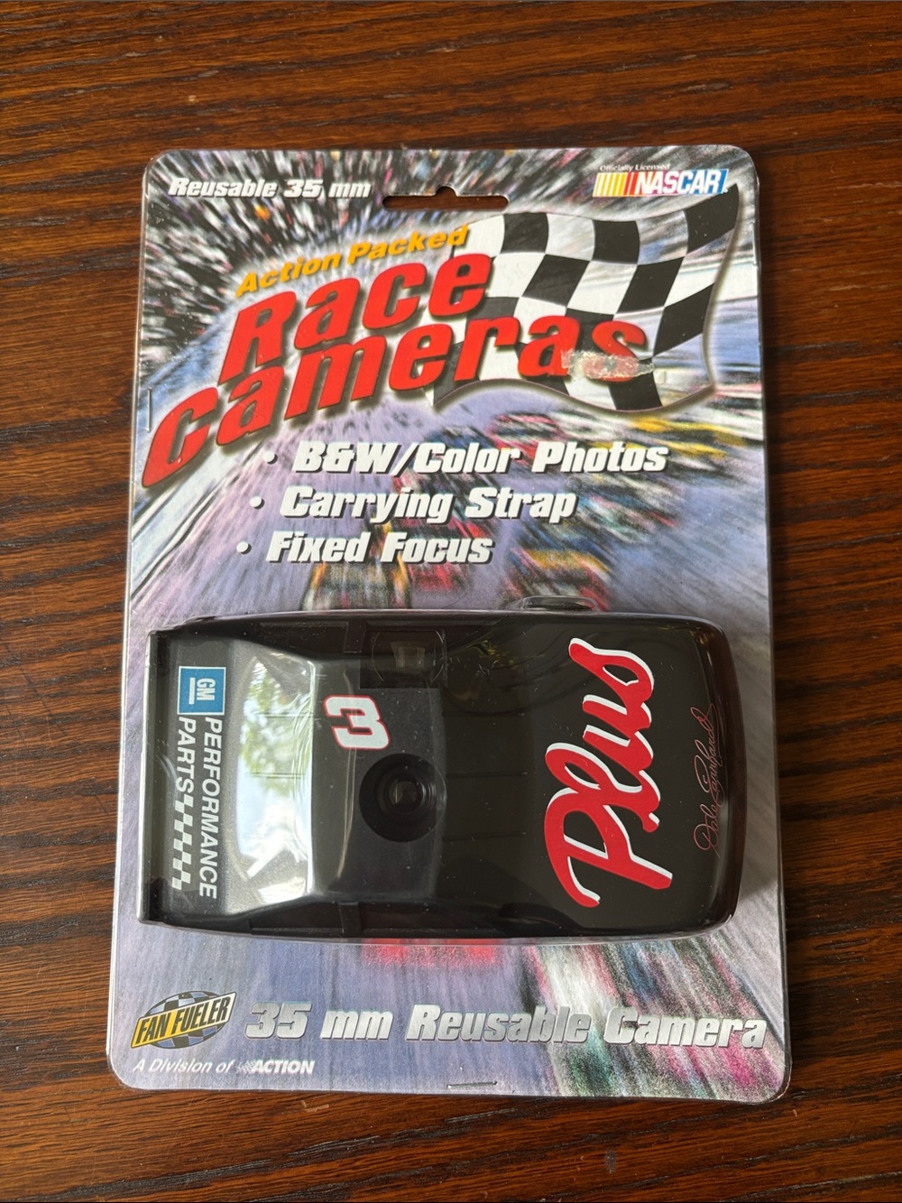 Vintage Nascar reusable 35mm race camera New in packaging